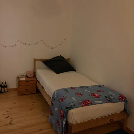 Ubytování v soukromí Spacious And Well Equipped Private In An